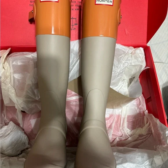 Hunter Boots - Picture 3 of 3